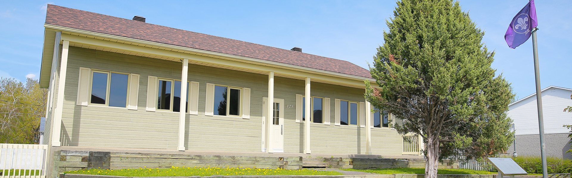 Photo panoramique de la maison scoute Le Castor dévoué